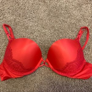 Victoria’s Secret Bombshell Bra